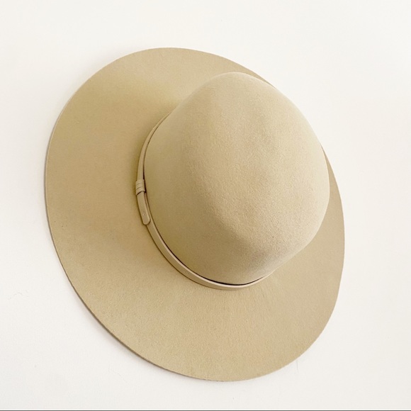 Urban Outfitters Brighton Felt Boater 